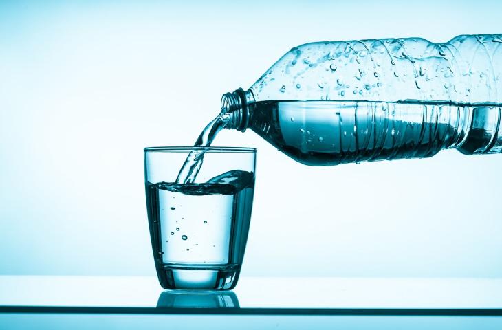 Le nuove app può ricordarti di bere più acqua