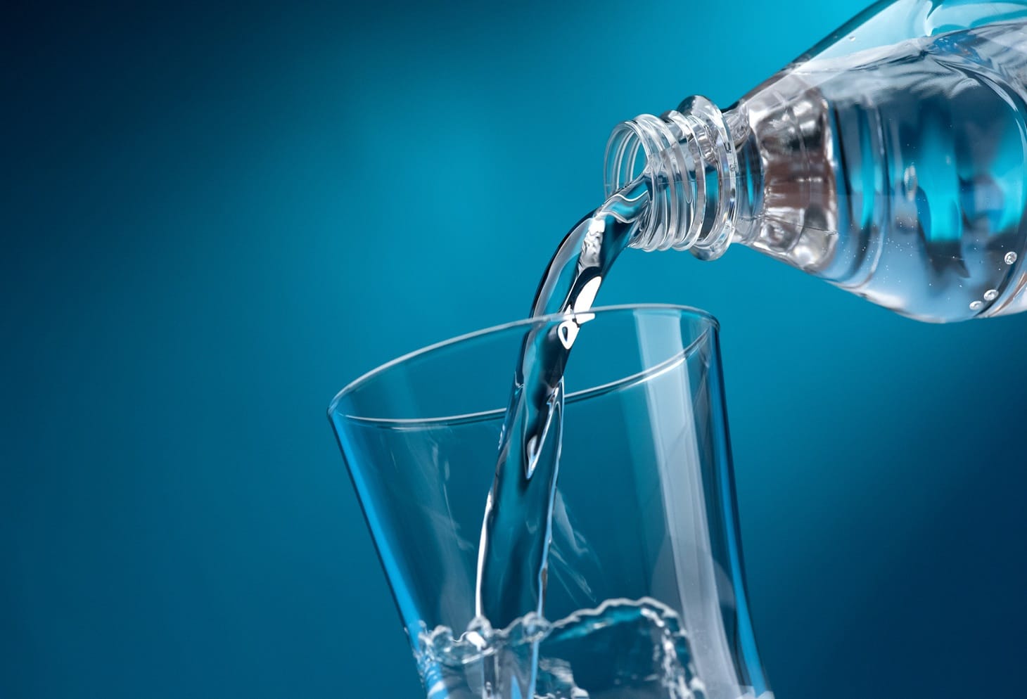 Sognare Di Bere Acqua Dalla Bottiglia Bere più acqua aiuta a contrastare l’ipertensione – In a Bottle