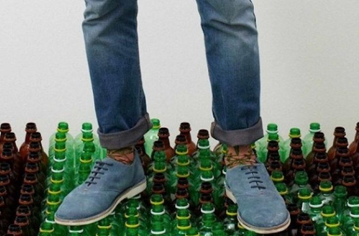Se le bottiglie diventano jeans
