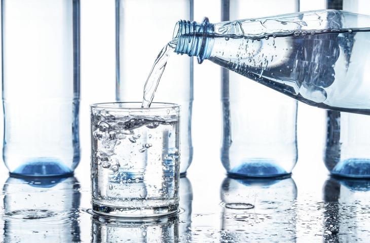 6 buoni motivi per bere acqua 