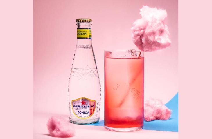 Cotton Candy Fizz, il cocktail analcolico che celebra la felicità