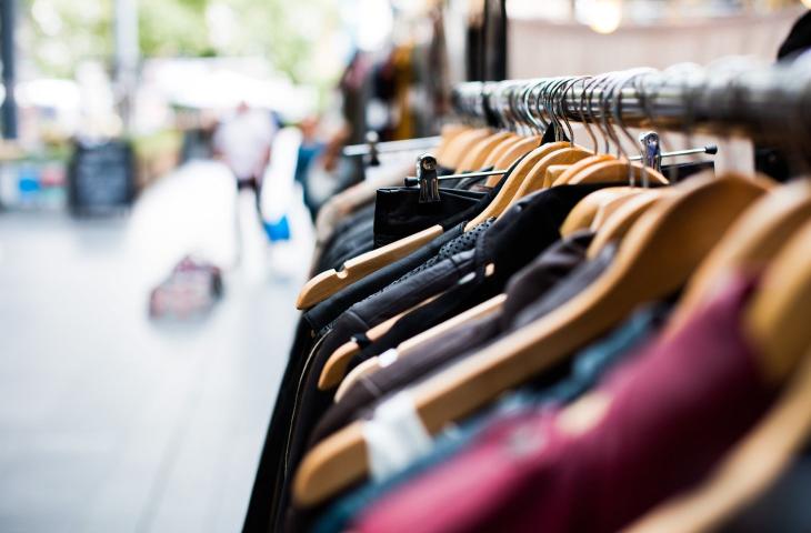 Il second-hand e l’economia circolare per un’industria della moda più sostenibile