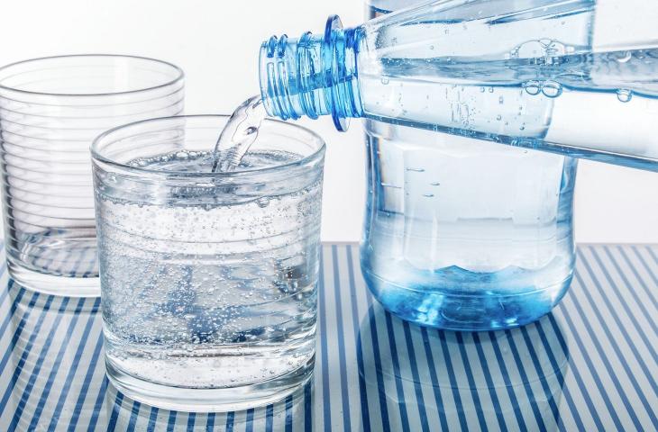 Acqua e bicarbonato: il rimedio per gengive infiammate