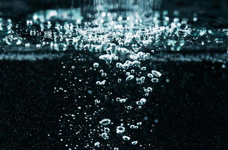 L’acqua supercritica può sciogliere persino l’oro