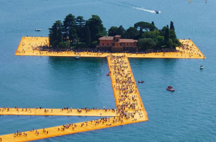 Installazioni site-specific, l'acqua e il loro impatto nell’arte e sul pubblico