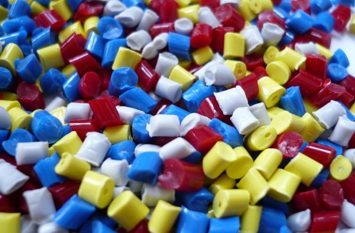 L'invenzione e la storia della plastica