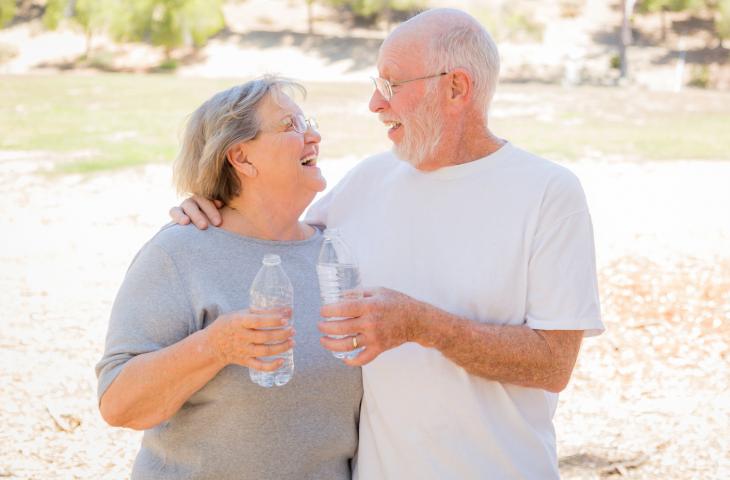 Disidratazione e anziani: sintomi, effetti e principali conseguenze