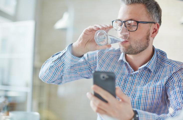 Ripartire Bene Dopo le Vacanze con una Corretta Idratazione – In a Bottle