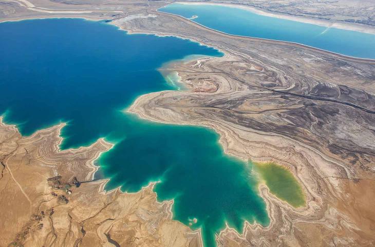 La classifica dei laghi più grandi e profondi del mondo