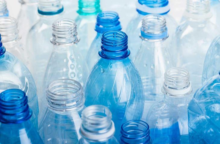 Carbios annuncia: un enzima in grado di riciclare la plastica - In a Bottle