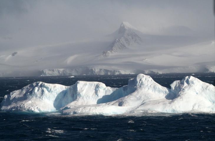 I Ghiacci Dell Antartide Si Sciolgono Sempre Piu Velocemente In A Bottle