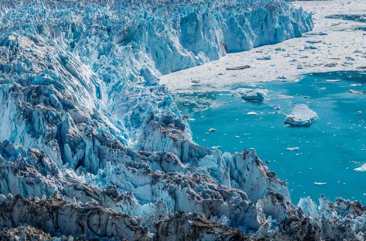 Groenlandia, lo scioglimento dei ghiacci provoca l’aumento del livello dei mari - In a Bottle