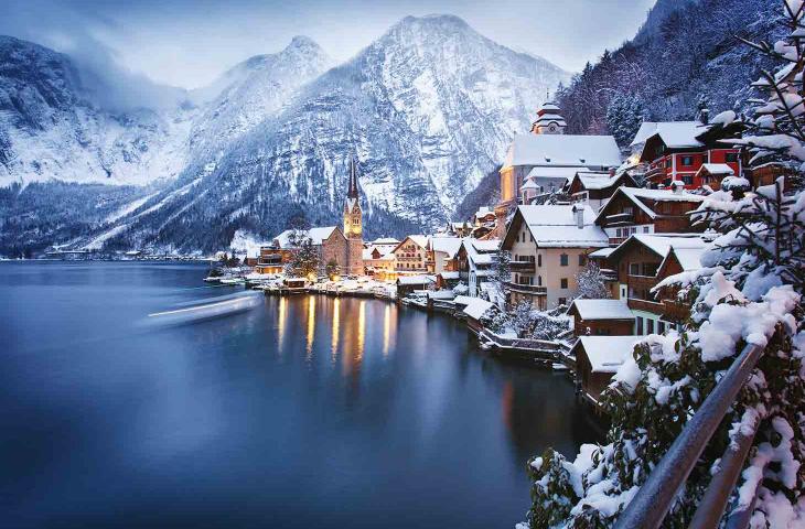 Hallstatt, il piccolo borgo austriaco fonte d’ispirazione di Frozen - In a Bottle