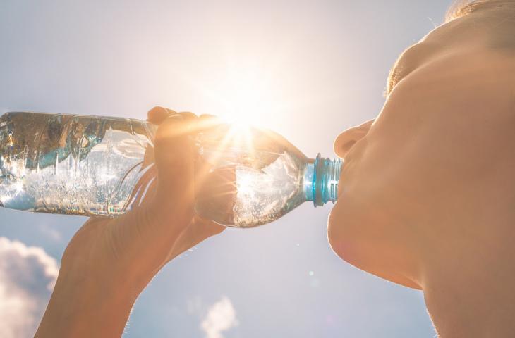 Idratazione: un supporto fondamentale anche contro le allergie