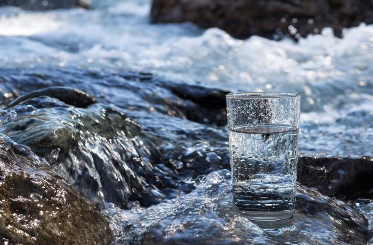 Il gusto dell'acqua dipende dal suo viaggio 