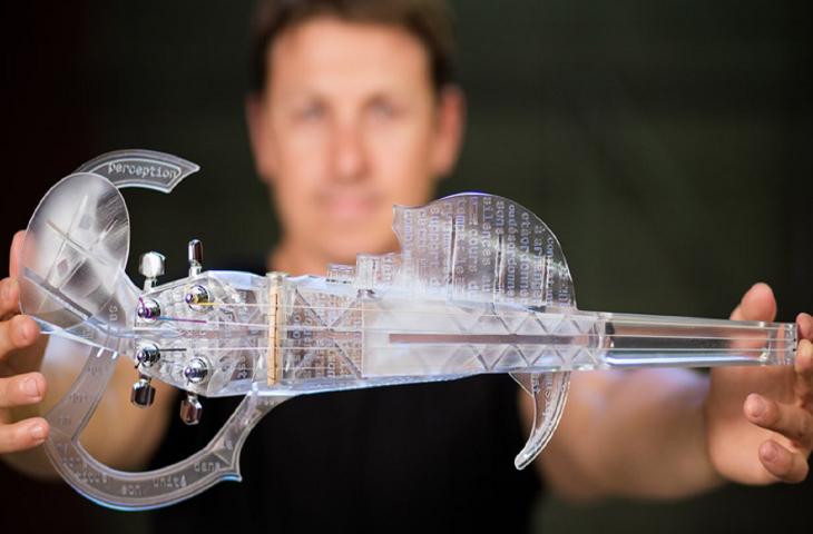 Il violino in plastica 3D ispirato a Stradivari 