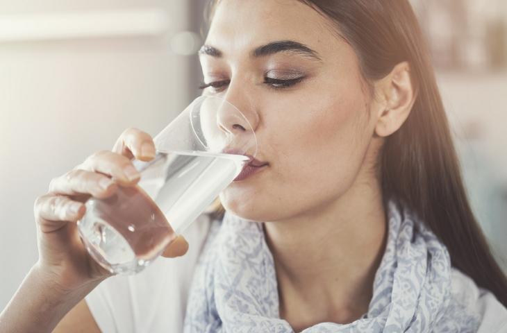 Le 4 funzioni dell’acqua vitali per il nostro corpo – In a Bottle