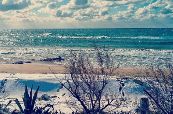 La fascinazione potente del mare d’inverno