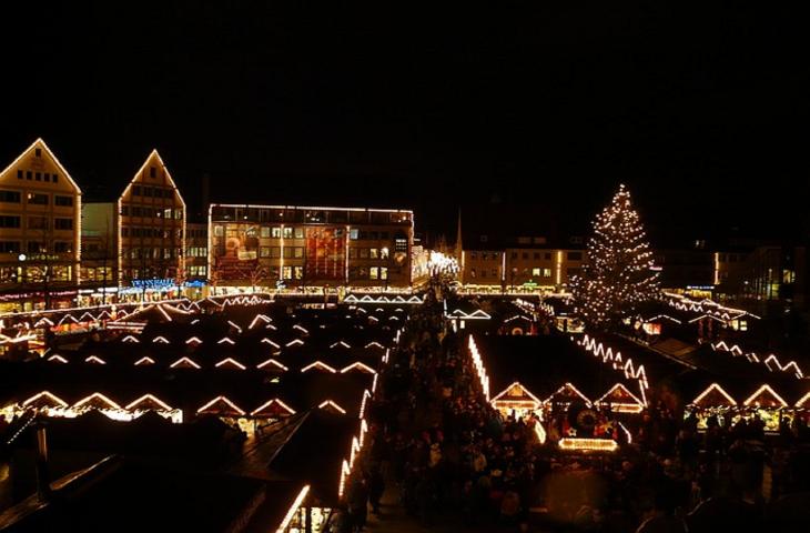 Natale, i mercatini sull’acqua più belli – In a Bottle