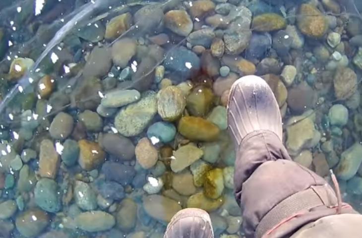 La passeggiata sul lago Baikal completamente ghiacciato – In a Bottle