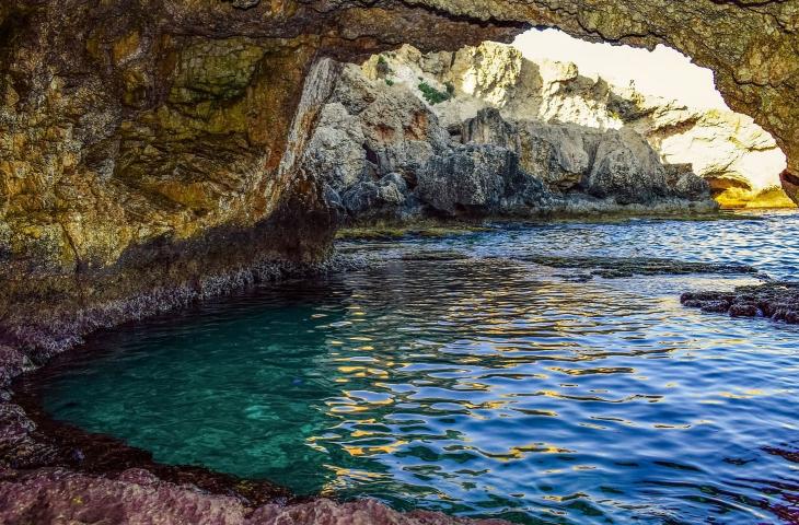 5 piscine naturali da visitare in Italia