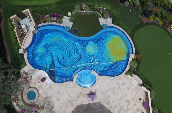 E' californiana la piscina ispirata a Van Gogh alt_tag