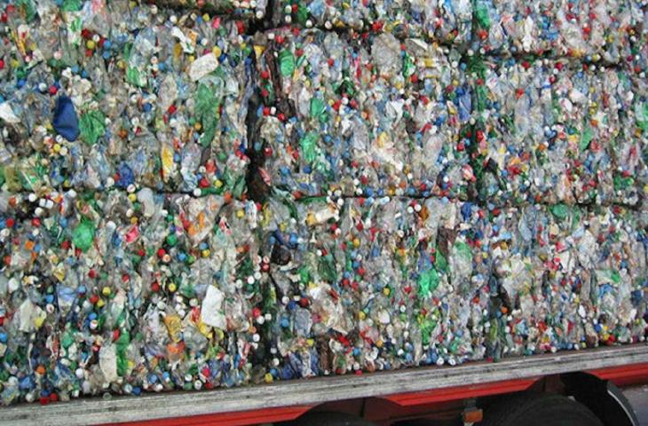 Riciclo: stabilite le linee guida per le balle di plastica 