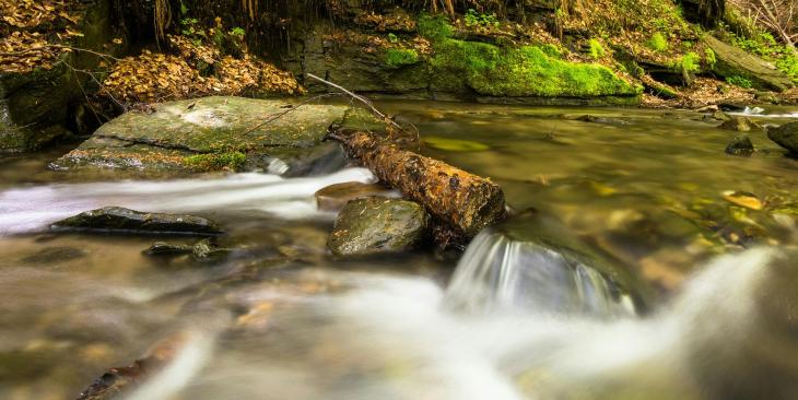 Acqua fossile: una risorsa non rinnovabile nascosta nelle profondità terrestri