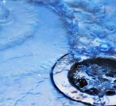 Americani, consumano il doppio dell'acqua che credono di utilizzare