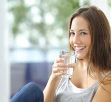 5 semplici consigli per bere più acqua 