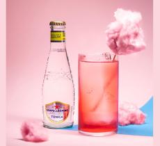 Cotton Candy Fizz, il cocktail analcolico che celebra la felicità
