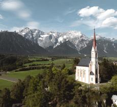 L’oro blu di Innsbruck il viaggio dell’acqua alpina tra sorgenti millenarie e benessere