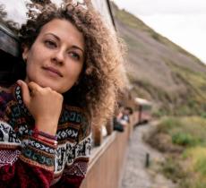 Teresa Agovino, l’ingegnere ambientale che racconta la sostenibilità sui social 