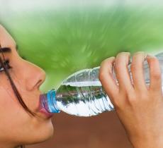 Acqua: Benefici e Rischi del Contenuto di Calcio