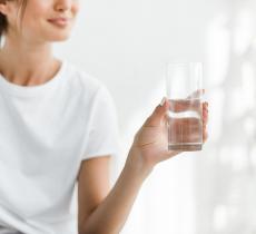 Idratazione: bere acqua aiuta il sistema immunitario - In a Bottle