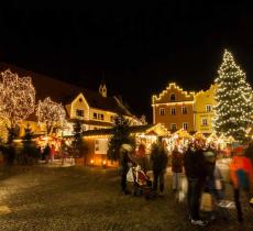 Levissima e Ambiente a Govone nel Magico Paese di Natale – In a Bottle