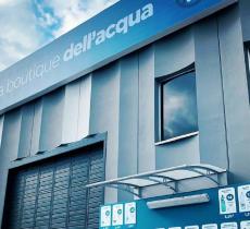 “La Boutique dell’Acqua”, il primo negozio dedicato all’acqua minerale “La Boutique dell’Acqua”, il primo negozio dedicato all’acqua minerale