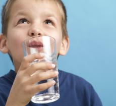 Disidratazione bambini: sintomi, cause e prevenzione