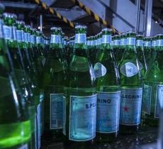 Coronavirus, il Gruppo Sanpellegrino dona all’ATS di Bergamo 250mila euro, 10mila maschere e fornitura d’acqua ai medici - In a Bottle