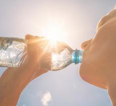 Idratazione: un supporto fondamentale anche contro le allergie