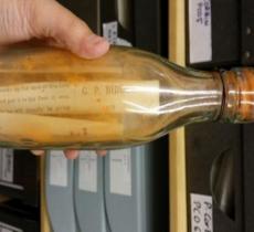 Messaggio in bottiglia, a destinazione dopo un secolo in mare 