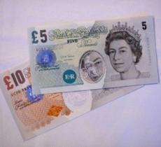 In Inghilterra arrivano le banconote di plastica 
