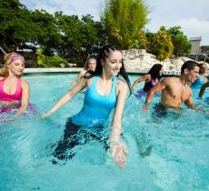 L’Aqua Zumba è il trend del fitness dell’estate 