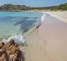 Mauro Morandi, la storia del custode dell’Isola di Budelli - In a Bottle