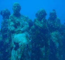 Sculture sott’acqua, i musei subacquei del mondo – In a Bottle