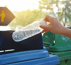 Nel mondo si ricicla solo il 15% della plastica 