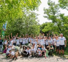 Nestlé on the front line during cleaning activities organised to mark World Oceans Day - In a Bottle Nestlé on the front line during cleaning activities organised to mark World Oceans Day - In a Bottle