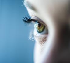 Perché in estate aumentano i disturbi della vista 