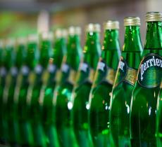 Acqua Perrier accompagna la mostra “Goût de/Good France” 