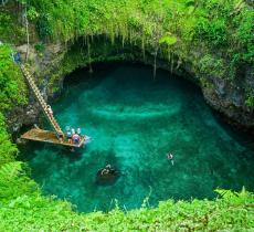 Toa Sua, la piscina naturale più bella del mondo alt_tag